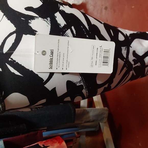 Athletic wear - Picture 5 of 5